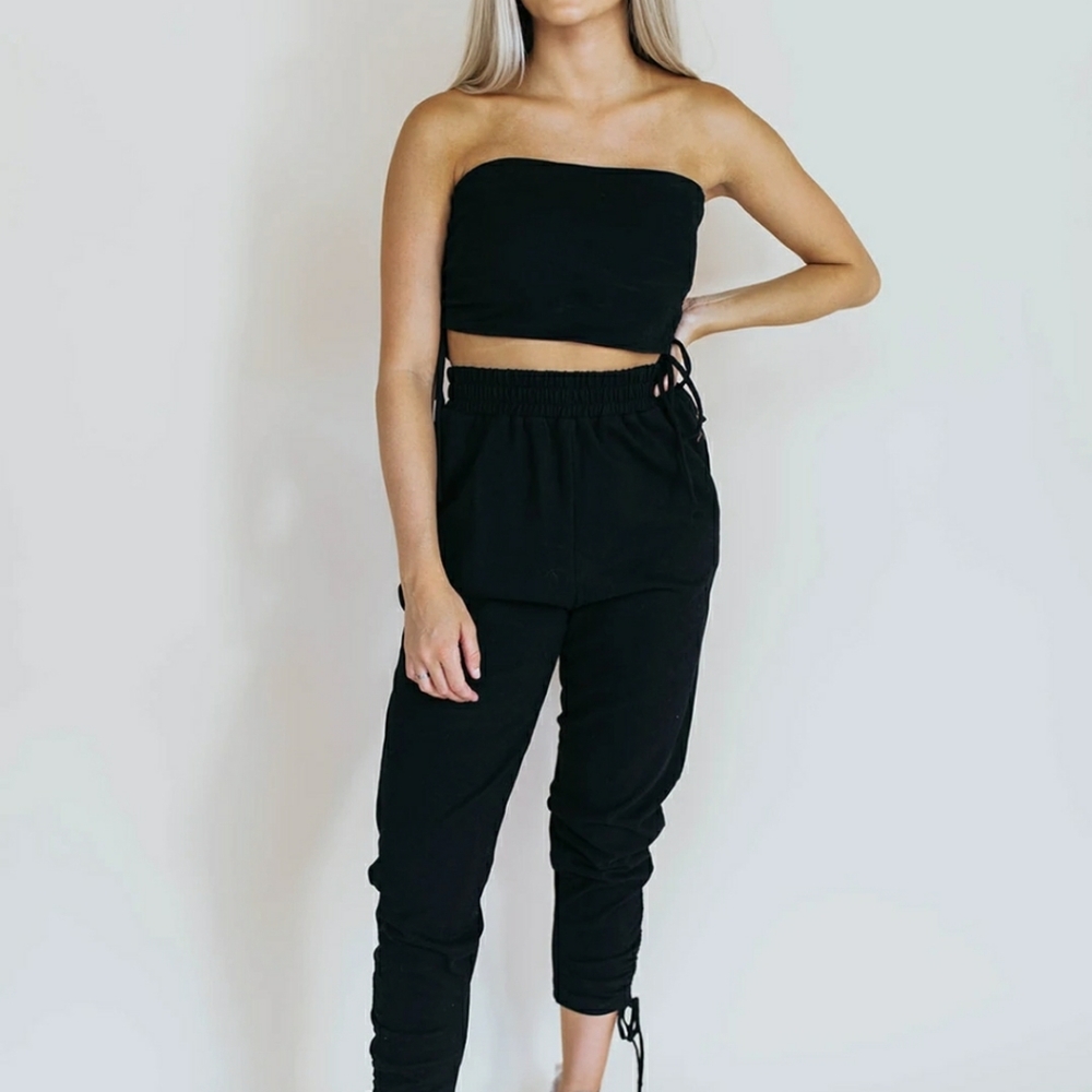 Kittenish Bandeau Set